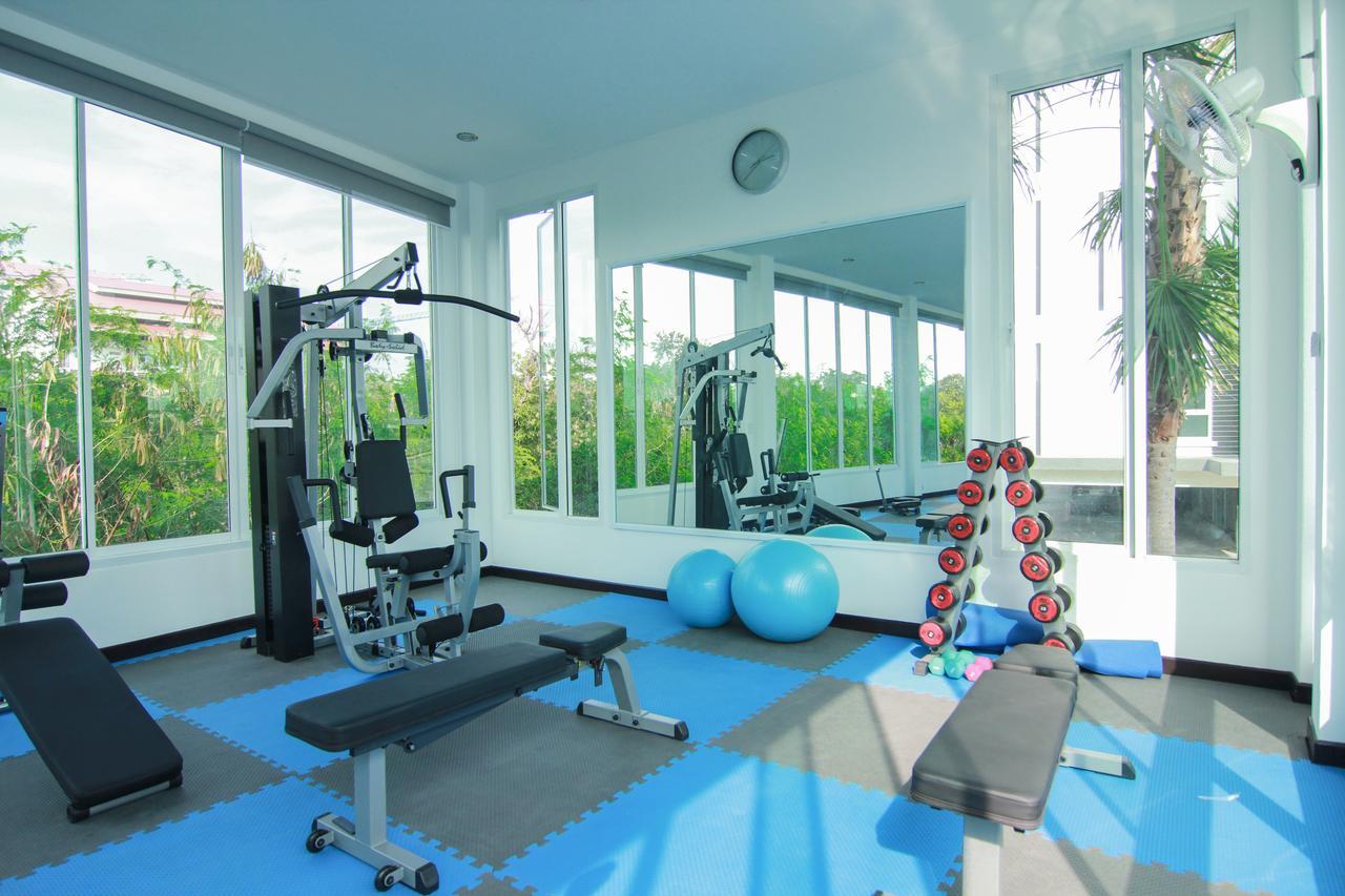 Tada Condotel Buriram Bagian luar foto