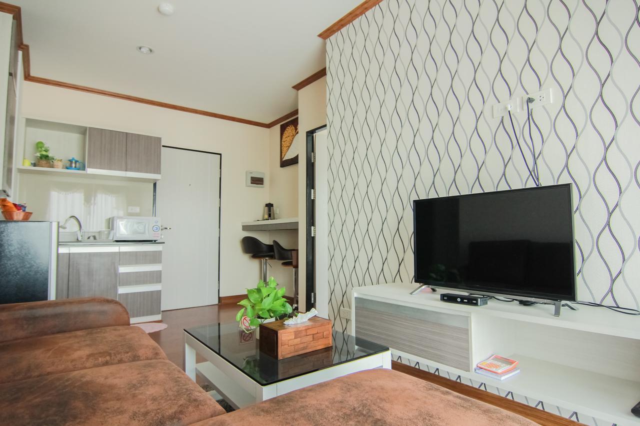 Tada Condotel Buriram Bagian luar foto