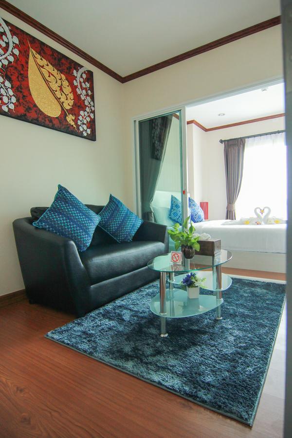 Tada Condotel Buriram Bagian luar foto