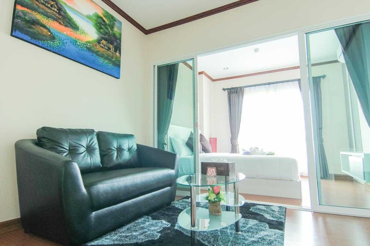 Tada Condotel Buriram Bagian luar foto
