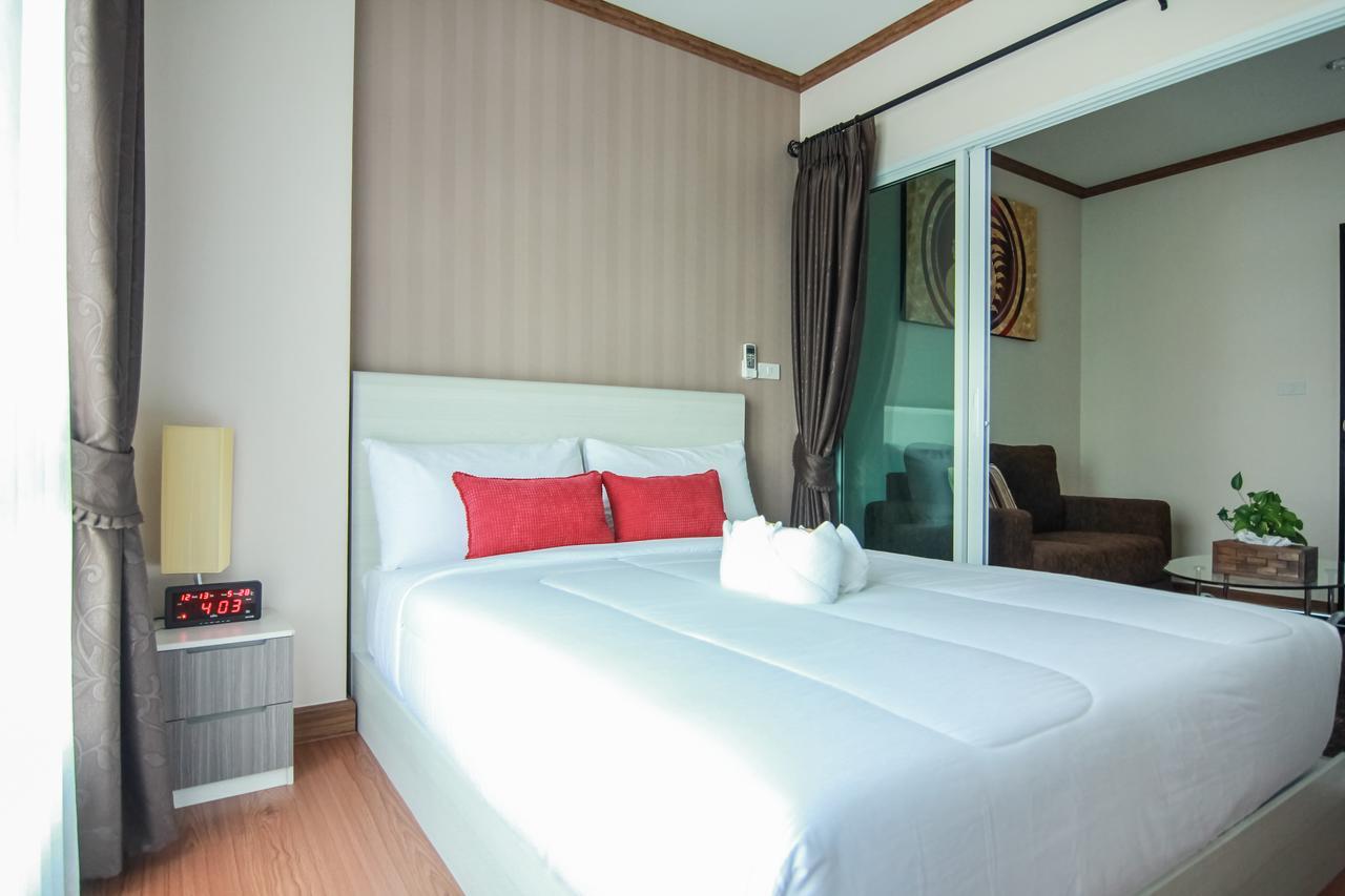 Tada Condotel Buriram Bagian luar foto