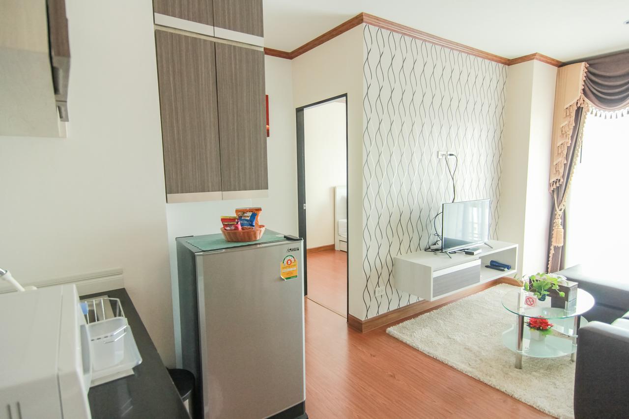 Tada Condotel Buriram Bagian luar foto